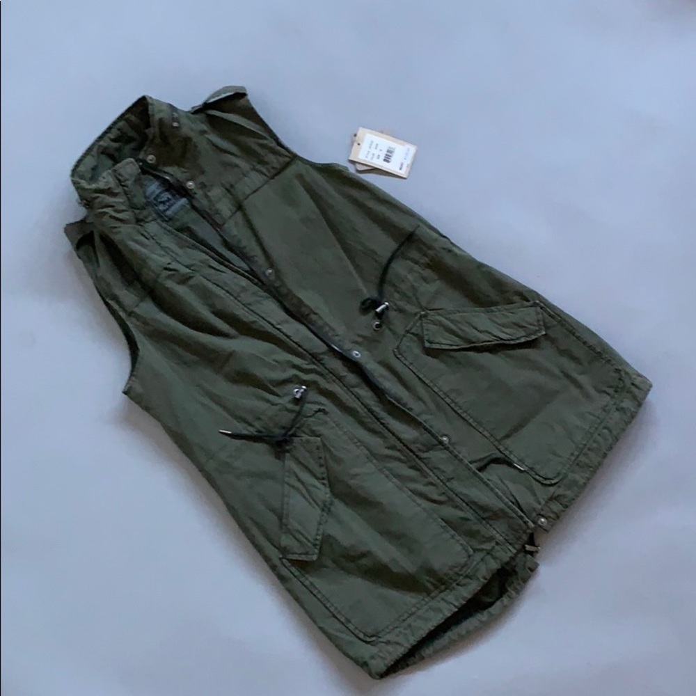 Levi’s vest